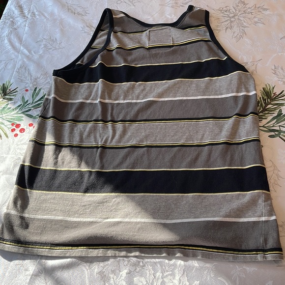 Dvision tank top - Picture 4 of 5